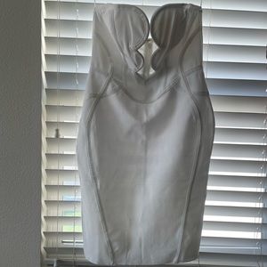 White strapless dress